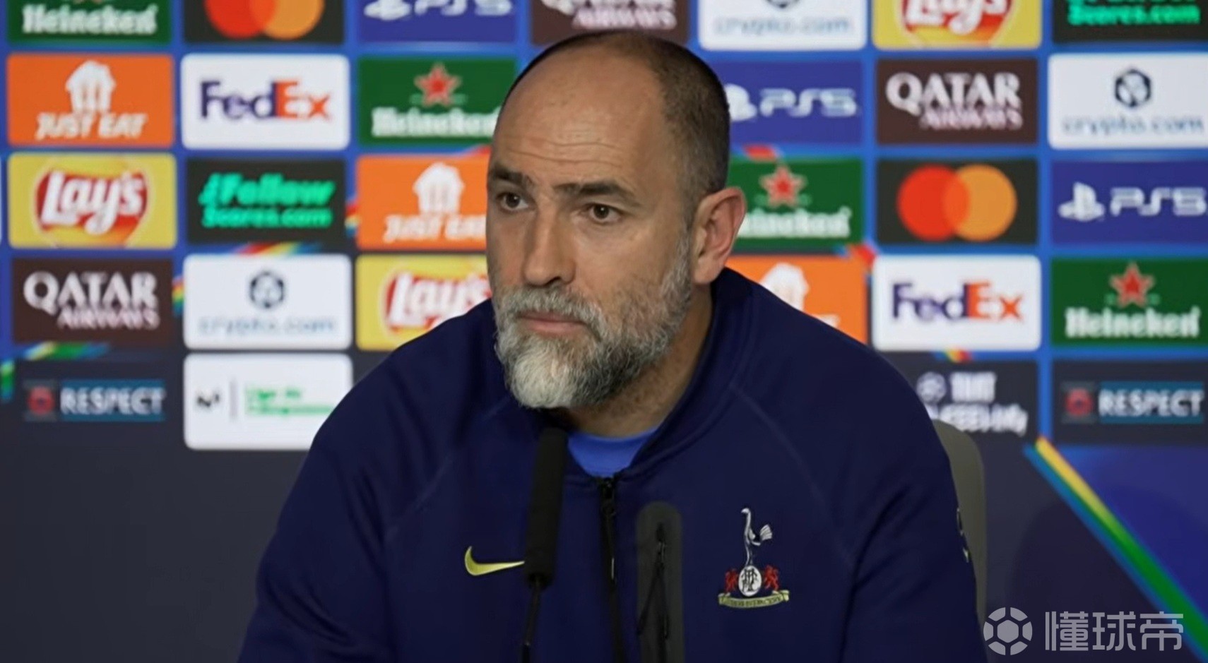 图多尔：换下金斯基是为了保护他和球队，他向球队道了歉