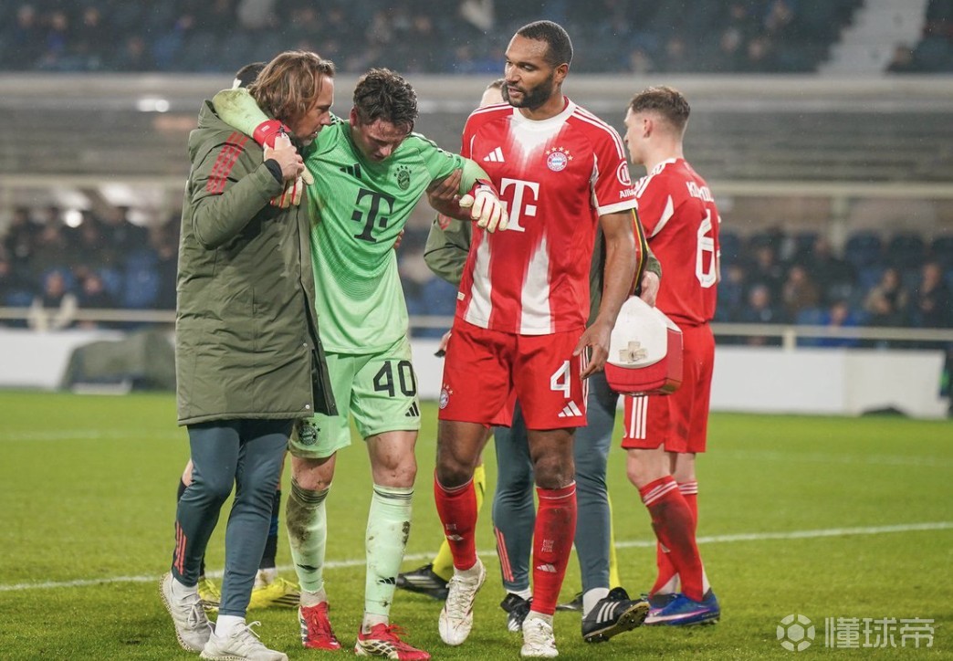 记者：乌尔比希疑似脑震荡，预计乌尔赖希将出战勒沃库森