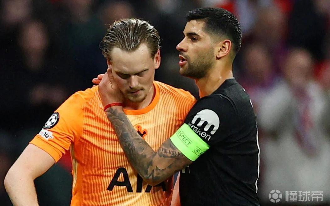 马特-劳：热刺已连续两个转会窗拒绝外租金斯基，夏窗将放行