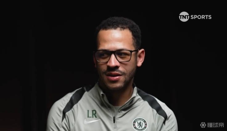 罗塞尼尔：埃斯特旺有特别的天赋；佩德罗需要在能进球的位置