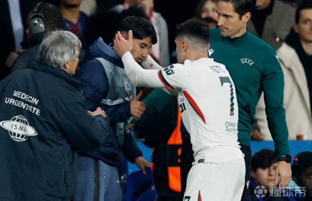 太阳报：内托推球童没拿黄牌，欧足联可能介入并进行追加处罚