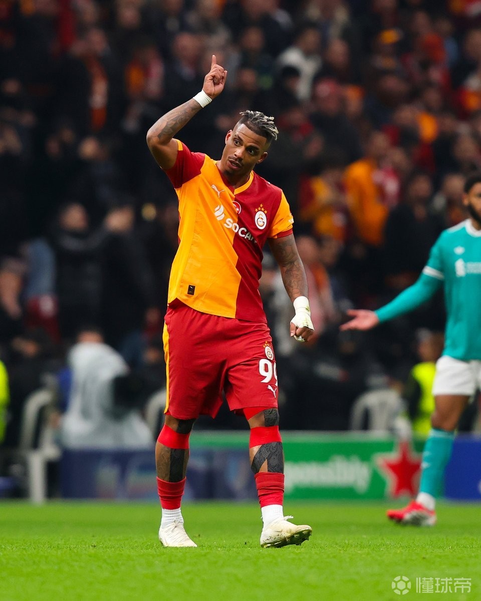 斩获欧冠首球，勒米纳成第二位欧冠淘汰赛进球的加蓬球员