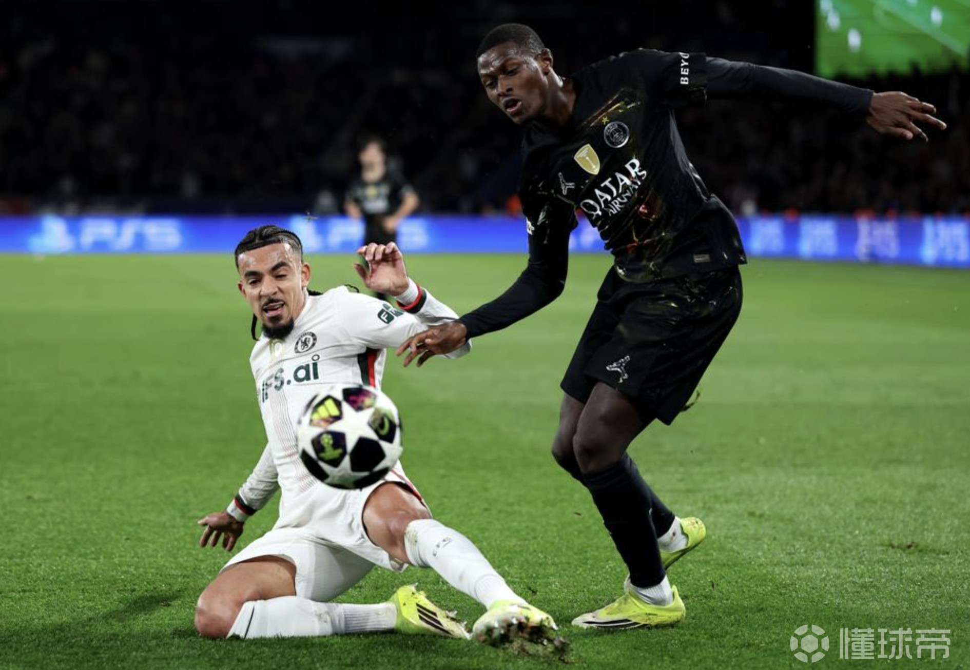 古斯托：我们拿出了许多出色的表现；回主场我们还有晋级希望