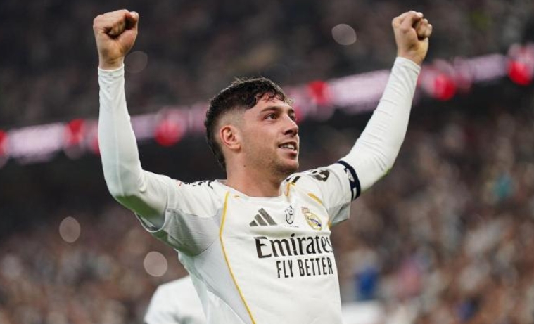 实至名归！官方：皇马中场巴尔韦德当选本轮欧冠最佳球员