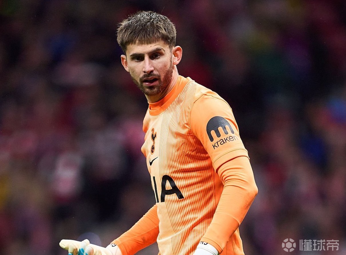 跟队：国米很可能签维卡里奥取代索默，齐沃想要有经验的门将