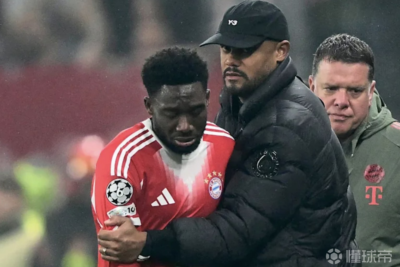 图片报：拜仁内部有人惊讶于孔帕尼让刚刚伤愈的球员上场