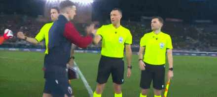 半场：博洛尼亚0-0罗马，萨拉戈萨造险