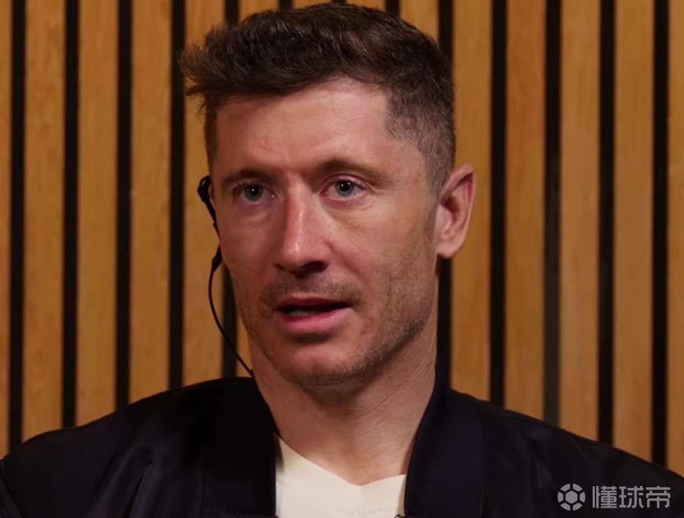 莱万谈瓜迪奥拉：备战一周的战术，比赛当天却被要求全盘推翻