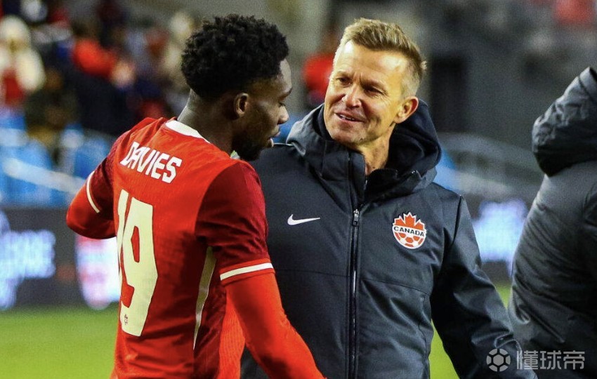 马希确认戴维斯不会参加本月国家队的比赛：会确保伤情不反复