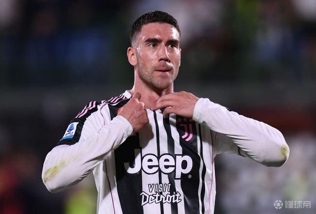 每体：巴萨已不再关注弗拉霍维奇，后者接近和尤文续约