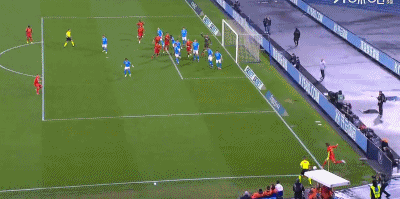 半场：那不勒斯0-1莱切，西伯特头球闪击