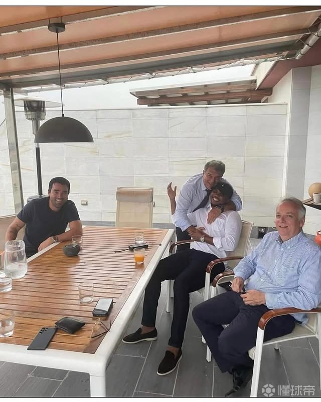 埃托奥为拉波尔塔拉票：是时候支持真正代表巴萨辉煌历史的人