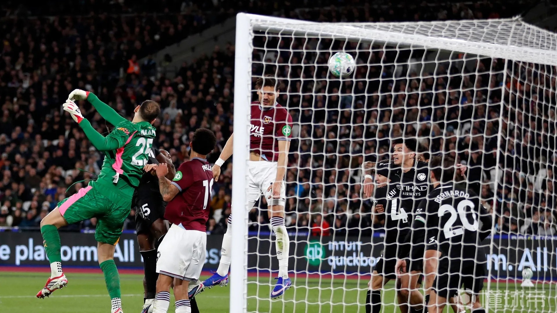 差距？曼城全场15个角球均未进球，铁锤仅1个角球即破门