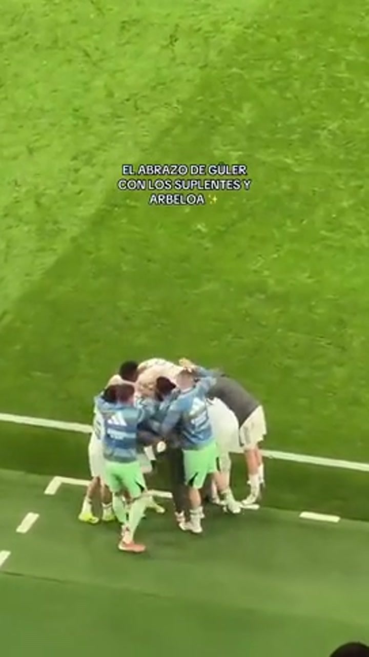 实拍皇马替补席庆祝居勒尔进球 阿韦洛亚也送上拥抱