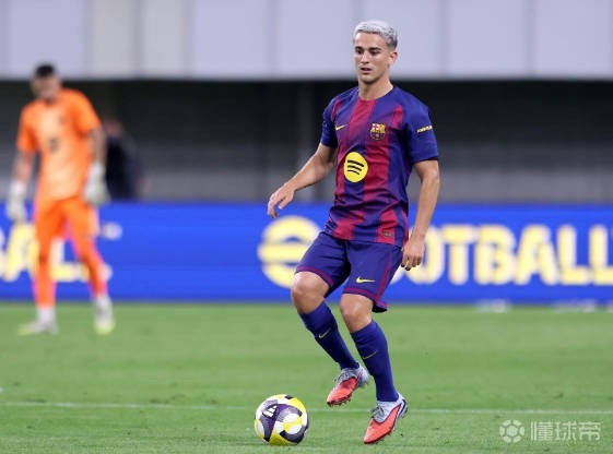 世体：弗里克认为本周适合让加维回归，他24年回归也是对塞维