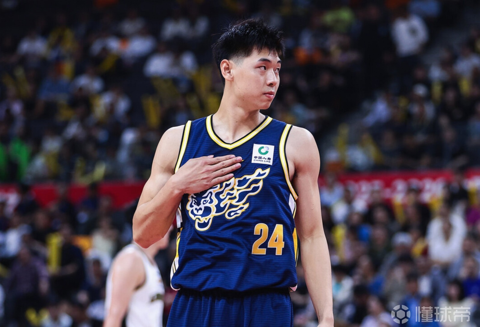 抖抖锈迹，崔永熙时隔688天再度站上CBA赛场，5中1拿到2分3板