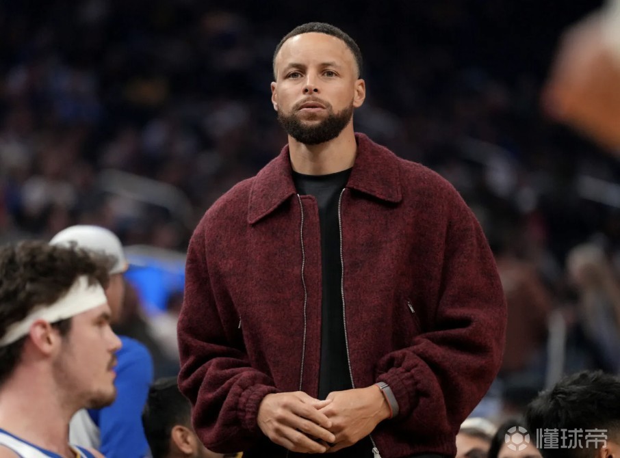 库里：我现在依然沉浸在篮球的快乐中，短时间内不会考虑退役