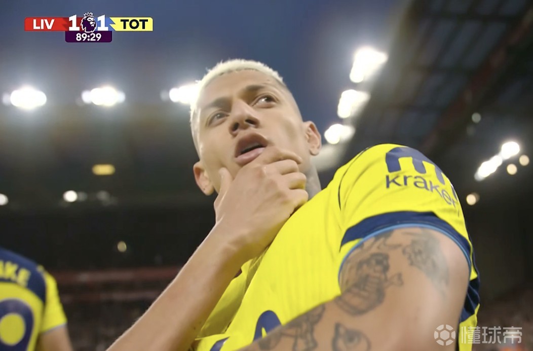 16场6球，利物浦是里沙利松英超生涯进球并列最多的对手