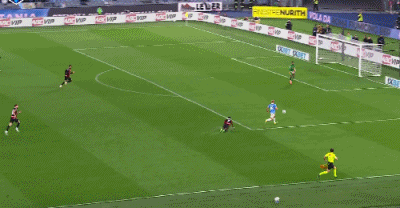 第26分钟，伊萨克森禁区右路低射破门，拉齐奥1-0米兰