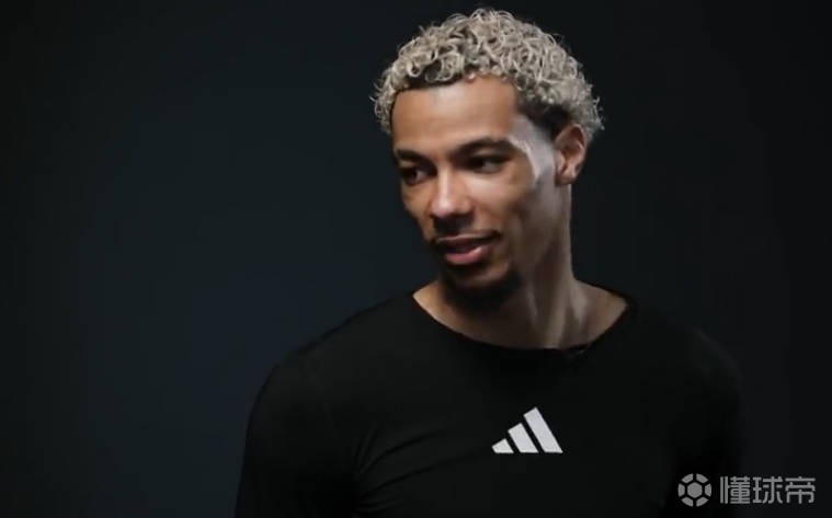 埃基蒂克：我能成为最好的前锋之一；我从MMN那学到了很多