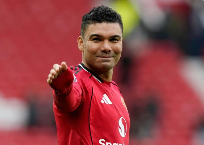 韦斯·布朗盛赞卡塞米罗：虽已确定离队，但他仍是真男人