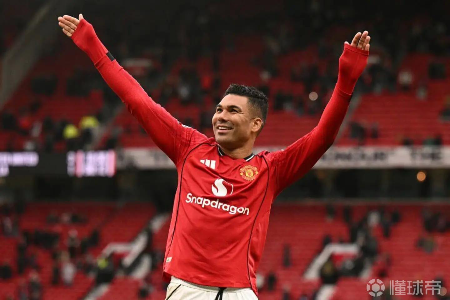 TA：曼联球迷需珍惜当下，享受卡塞米罗和B费创造的美好时光