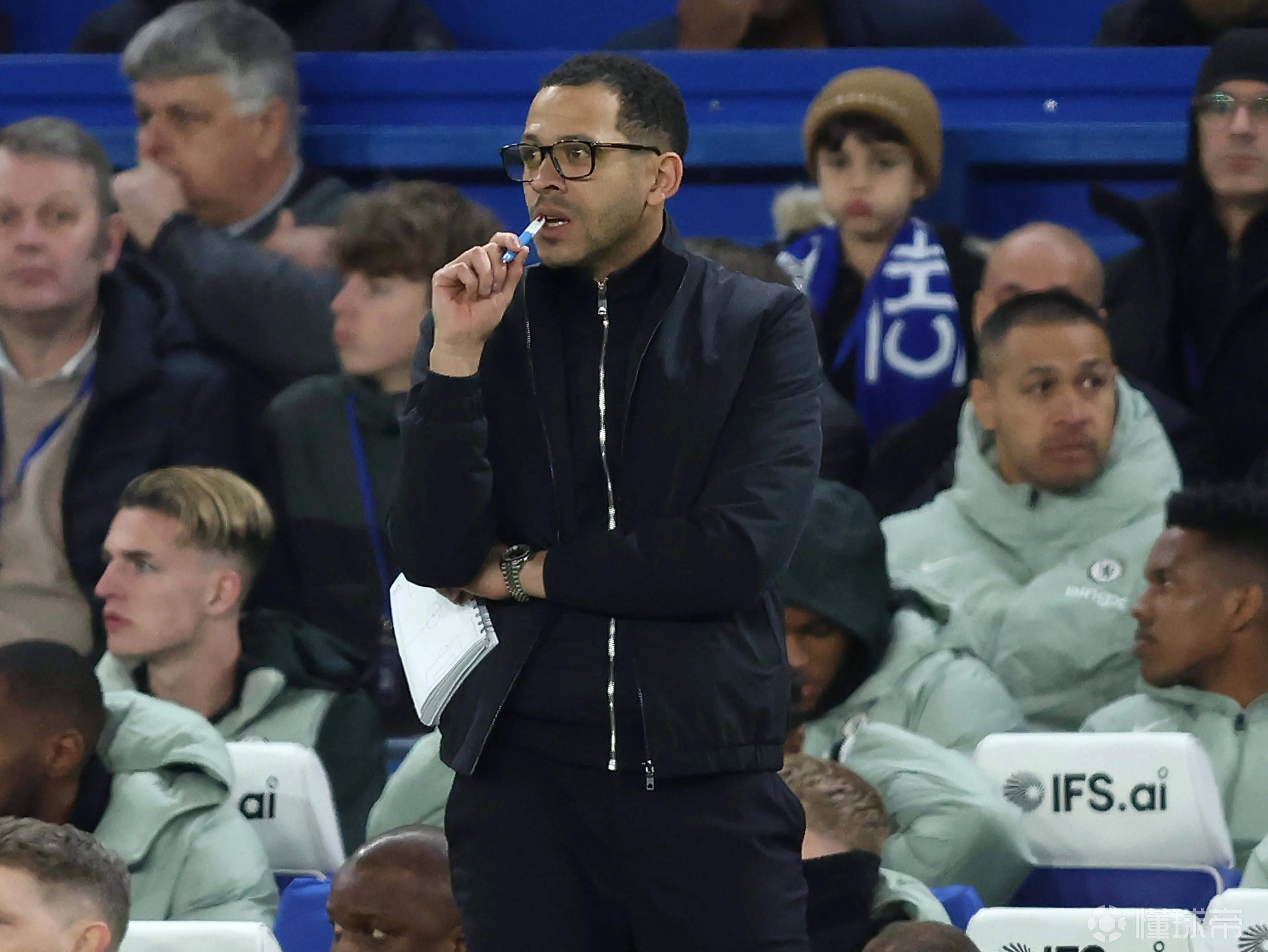 消息人士：切尔西内部对罗塞尼尔长期执教的能力产生严重担忧