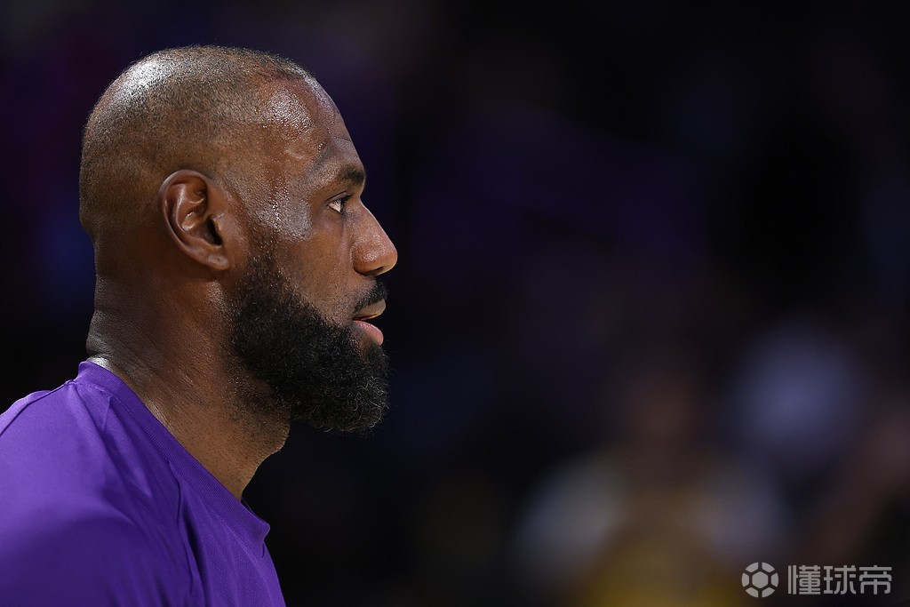 Shams：詹姆斯还未决定未来，湖人本赛季的结局将左右他的决定