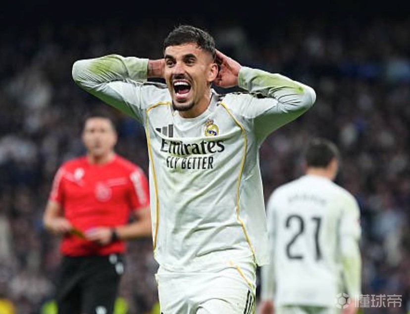 记者：皇马想在今夏送走塞瓦略斯，球员想回贝蒂斯