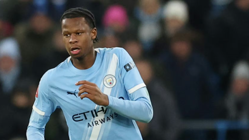 曼城青训中卫姆富尼引关注，被誉顶尖年轻后卫之一