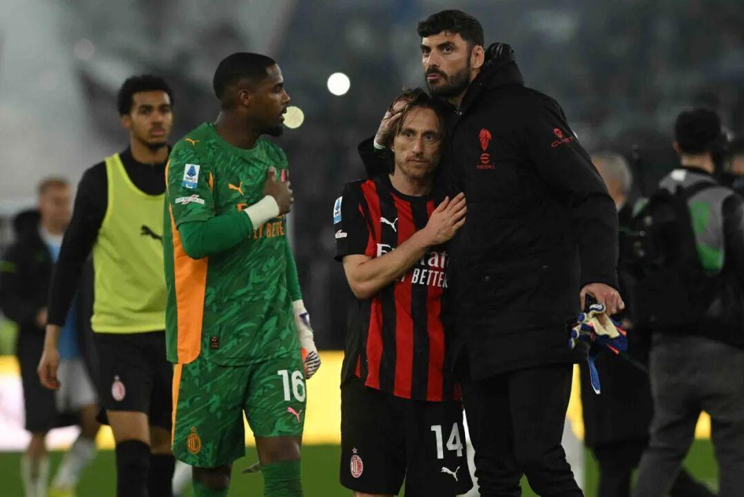 米兰争冠，梦醒时分