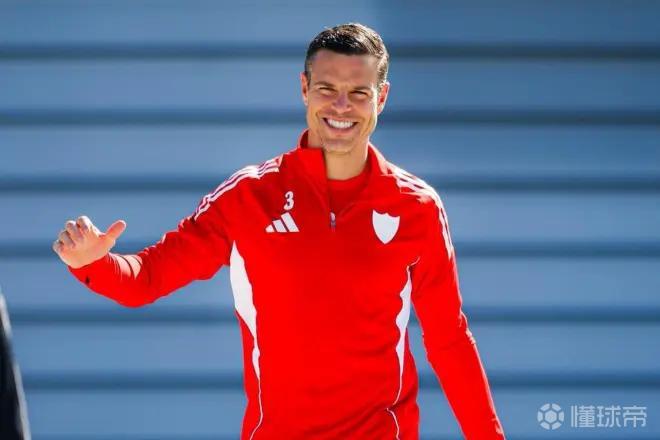 马卡：因出场数已无法满足自动续约条件，AZP将和塞维商谈未来