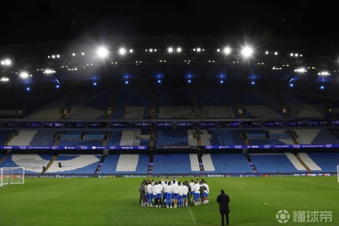 马卡：皇马将穿深色球衣对阵曼城，约1200位皇马球迷随队远征