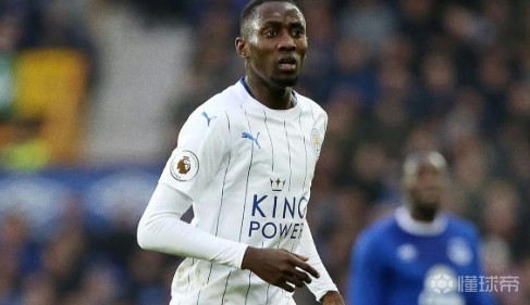 土媒：曼联计划引进恩迪迪，或以“现金+巴因迪尔”交换