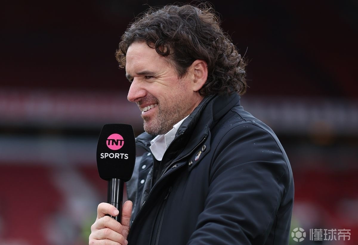 哈格里夫斯：切尔西年轻球员太多了，他们需要经验丰富的球员