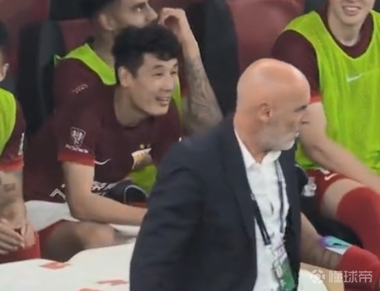 东体记者：穆斯卡特是利物浦支持者；武磊是巴西队的球迷