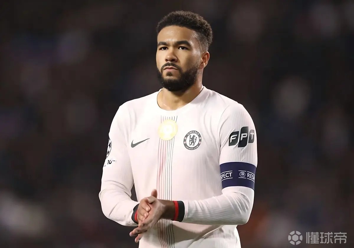 自切尔西首秀以来，詹姆斯已因伤缺阵739天，错过136场比赛