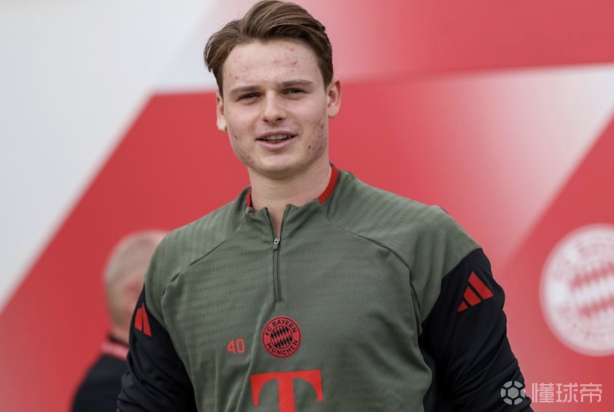 脑震荡后获准复出，跟队：乌尔比希将在战亚特兰大时首发出场