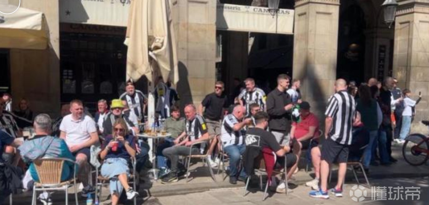 世体：由于有7000名无票纽卡球迷随队远征，巴萨严防倒卖球票