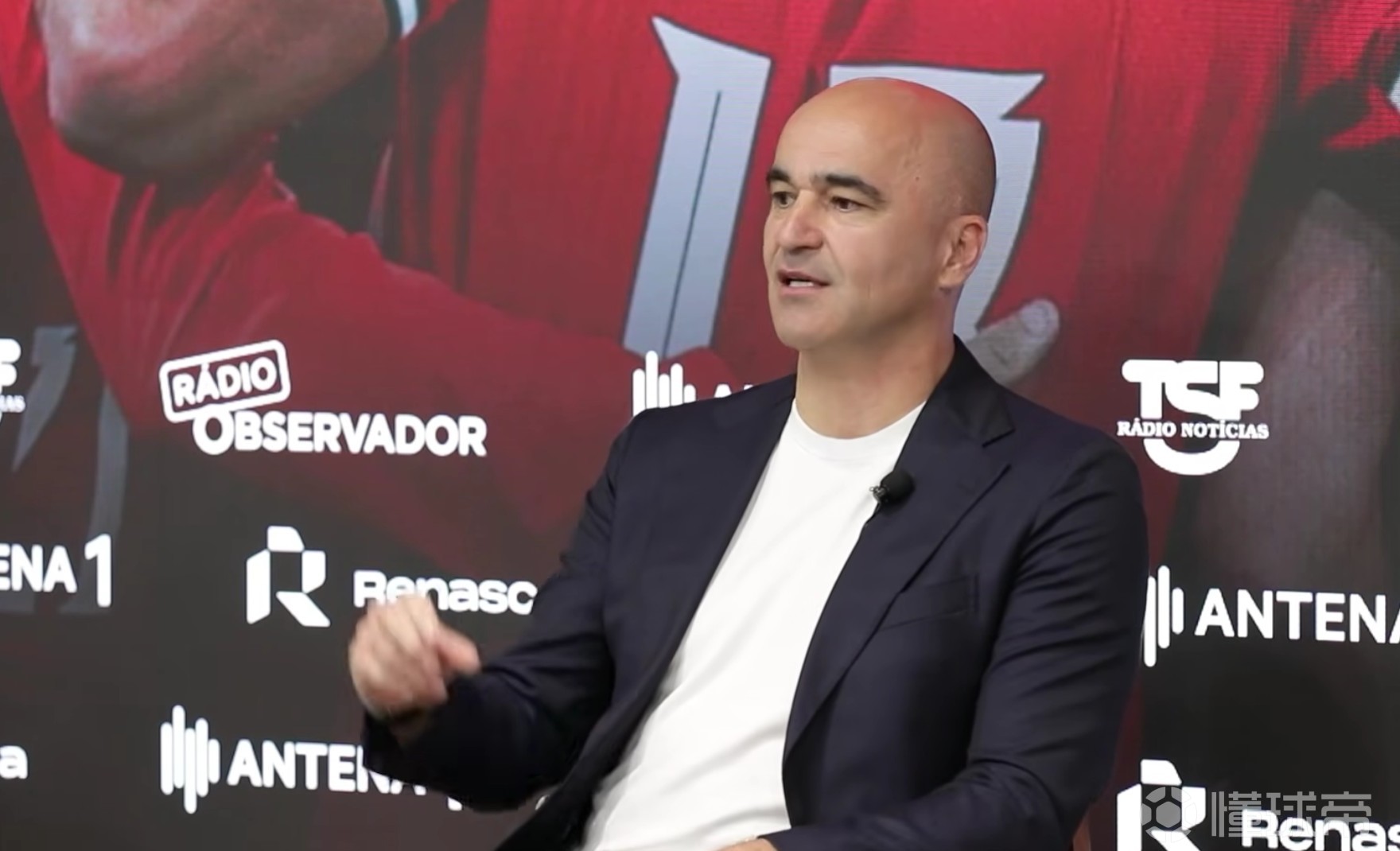 马丁内斯：现在C罗能掌控比赛节奏，我很欣赏他在位置上的纪律性