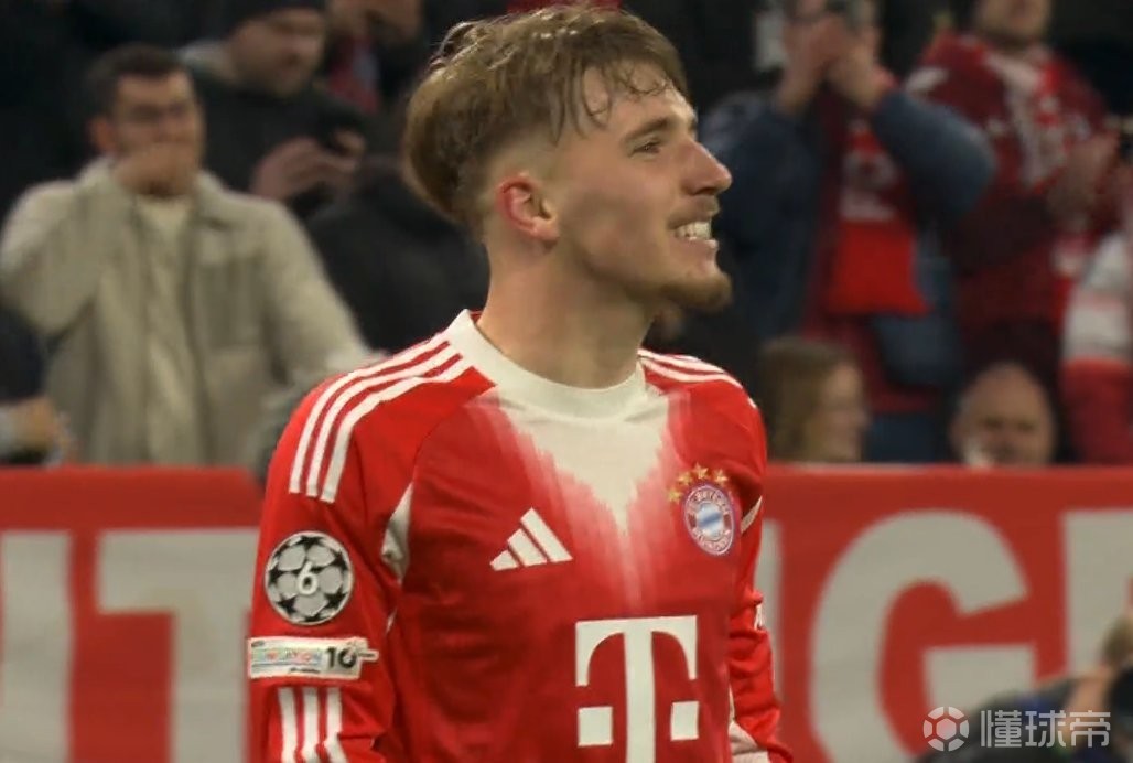 卡尔18岁24天成为欧冠打进4球第二年轻球员，仅次于亚马尔