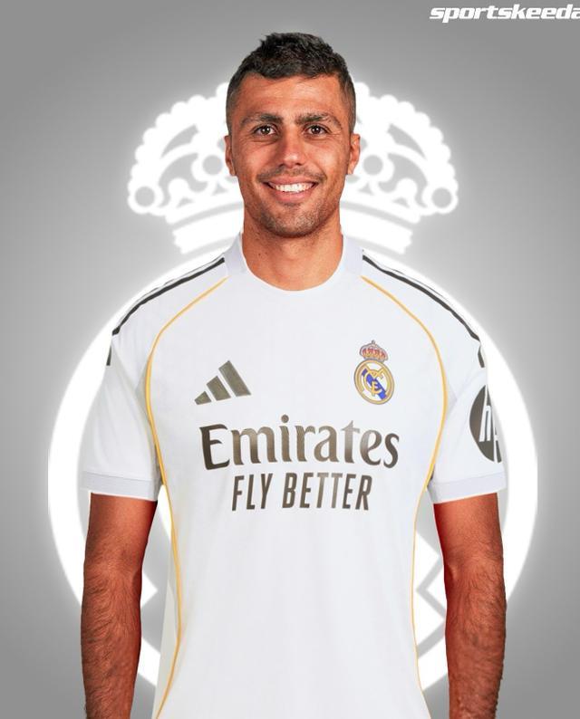 曼城天塌了？罗德里拒否认加盟皇马，今夏金球先生要转会？