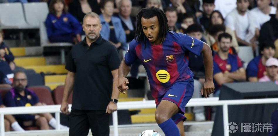 世体：经纪人向巴萨索取300万欧孔德转会促成佣金，但被驳回