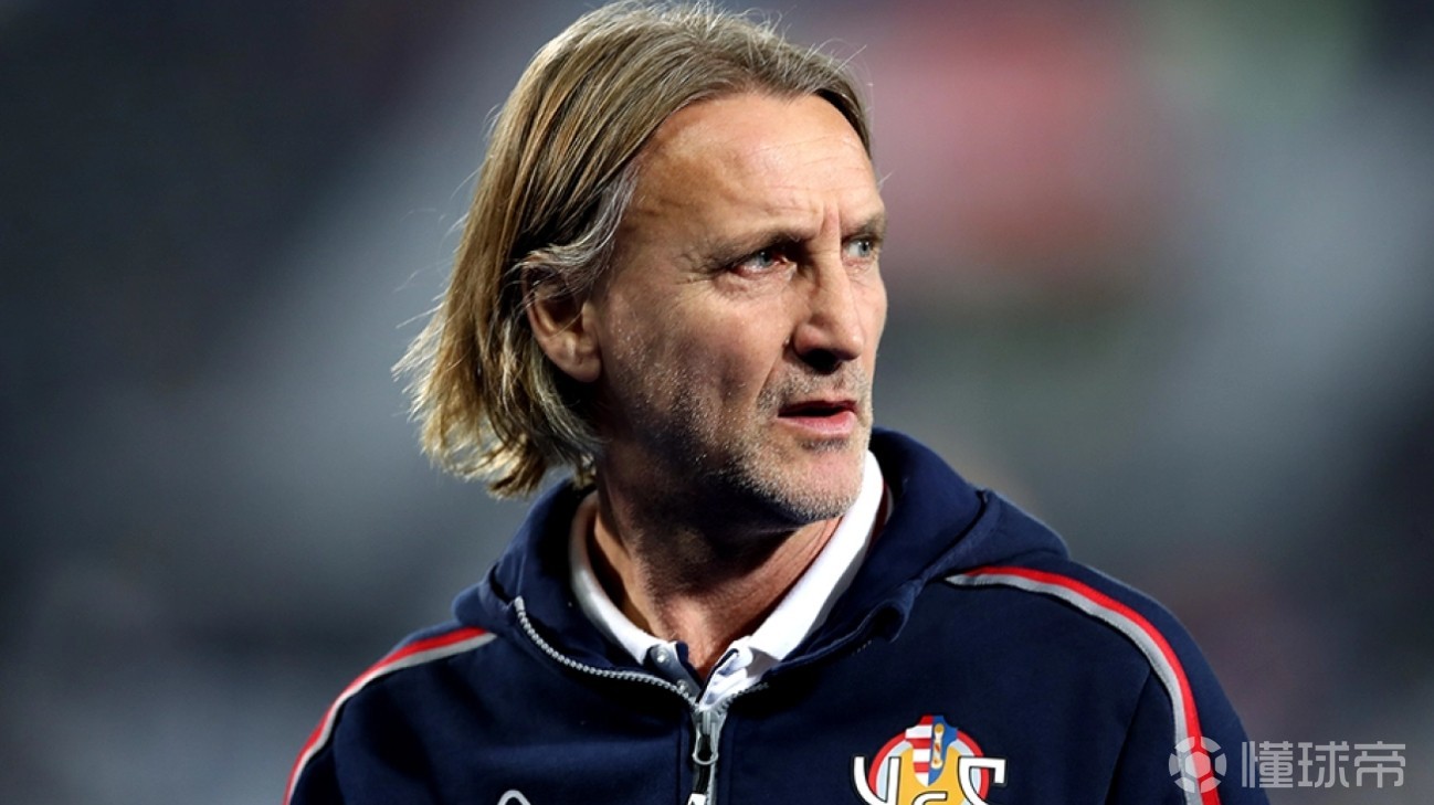 官方：克雷莫内塞主帅尼科拉下课；球队15轮不胜位列意甲第18