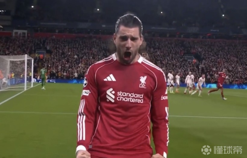 12球，索博斯洛伊追平职业生涯单赛季最多进球纪录