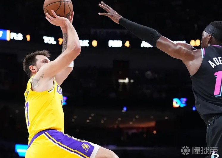 阿德巴约谈东契奇60分：大家都看到了，想得80分可不容易