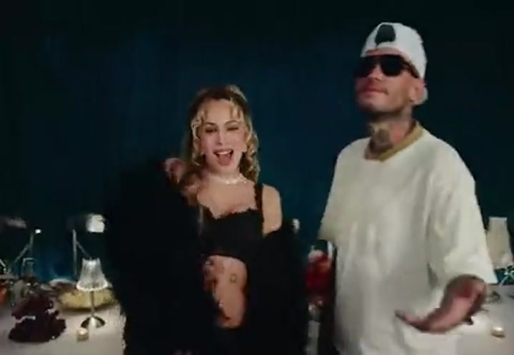 新体验！梅西与德保罗参演德保罗女友新歌MV