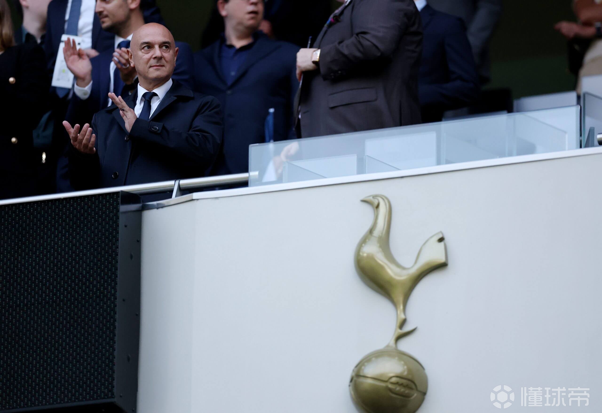 经纪人：热刺最大问题就是列维离任，如今的管理完全是一团糟