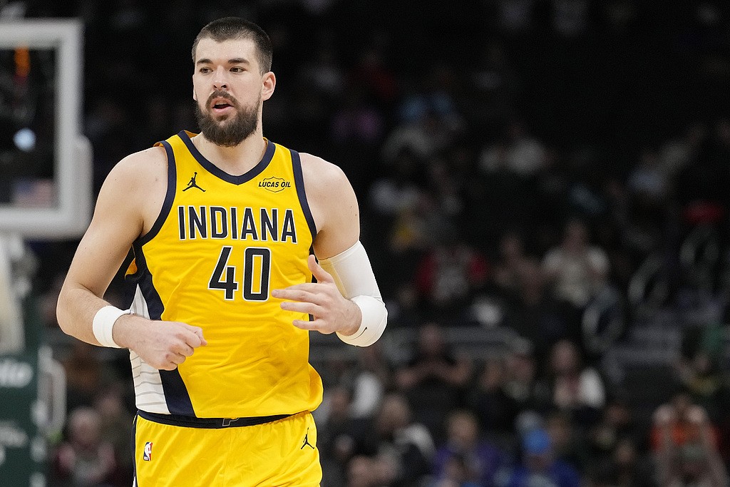 队记：步行者中锋祖巴茨肋骨骨折，预计将缺席赛季剩余比赛