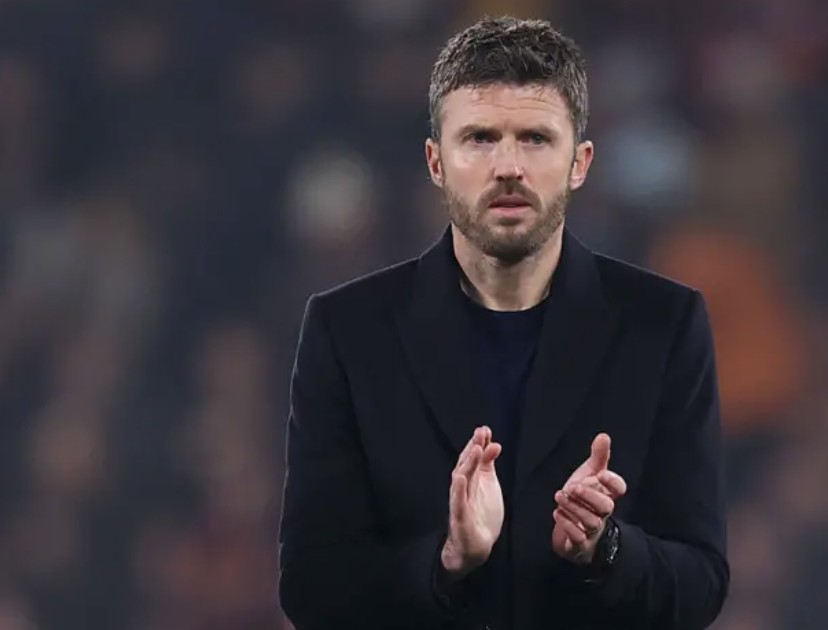 卡里克：如果迪亚洛的点球判了，马奎尔被罚下也就不会发生